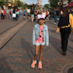 Meet your Posher, Lucy